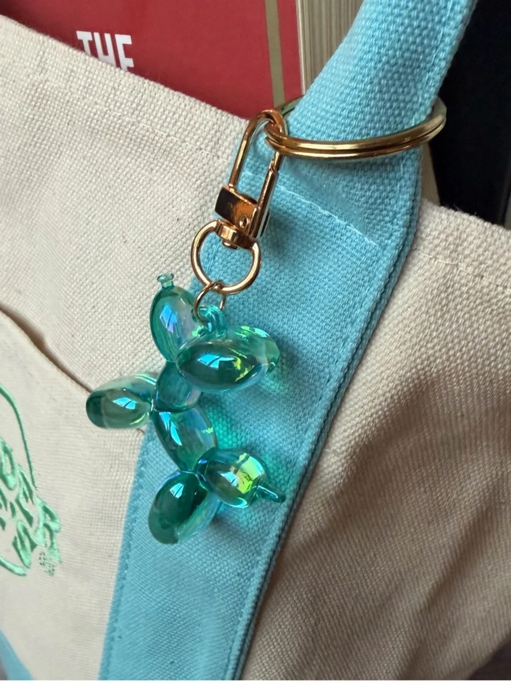 2026 Limited Edition Trader Joe's Mini Blue Canvas Tote with Balloon Dog Charm - Picture 6 of 9